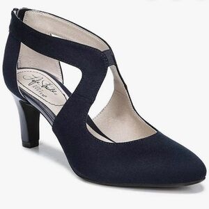 Life Stride Black Giovanna 2 Cutout Heels 9.5